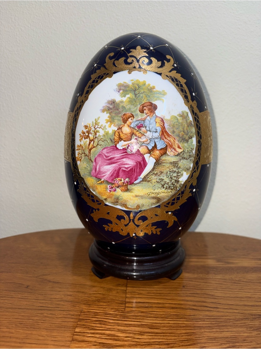 Vintage 9 Inch L.F. Fine Porcelain Limoges PRC Decorative Egg Courting Couple